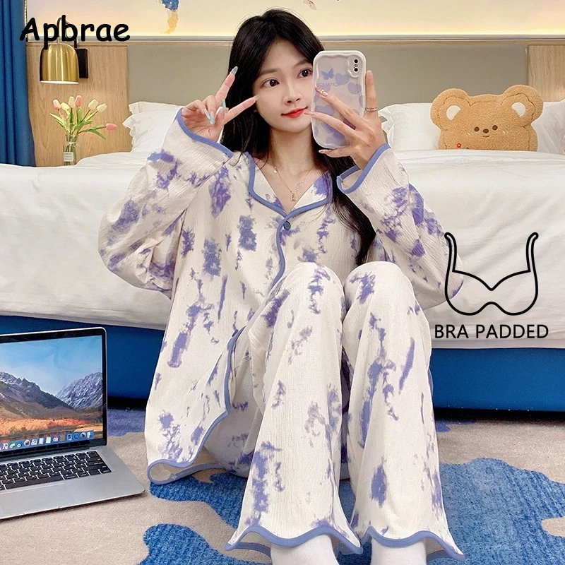 New Autumn Sweet Strawberry Print Girl Pajamas with Bra Pads Long Sleeves Cardigan Pijamas Fashion Soft Woman Homewear