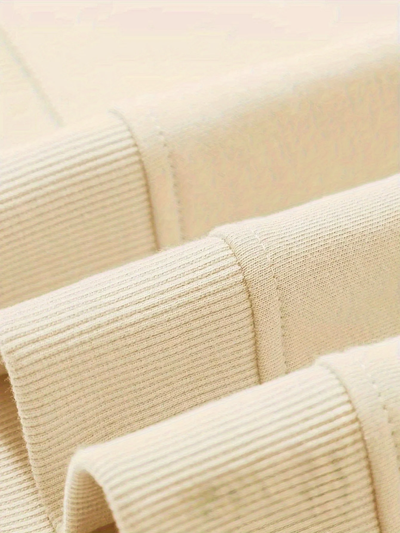 سترة نسائية من Beauty and the Beast Belle الرسمية بنمط قلعة Belle and the Beast - بلوفر كلاسيكي رمادي ناعم #5