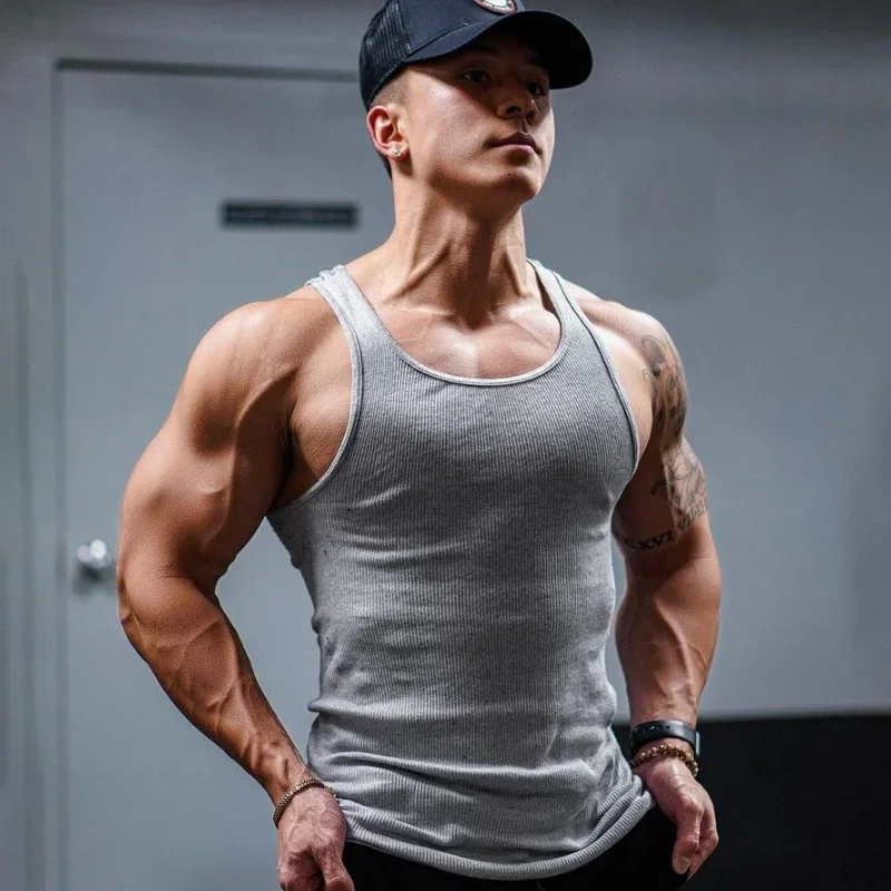 

2024 Summer Man Vest Running and Fitness T Shirt Slim Fit Fashion Trend Motion Fitness O-Neck Vest Top Tees