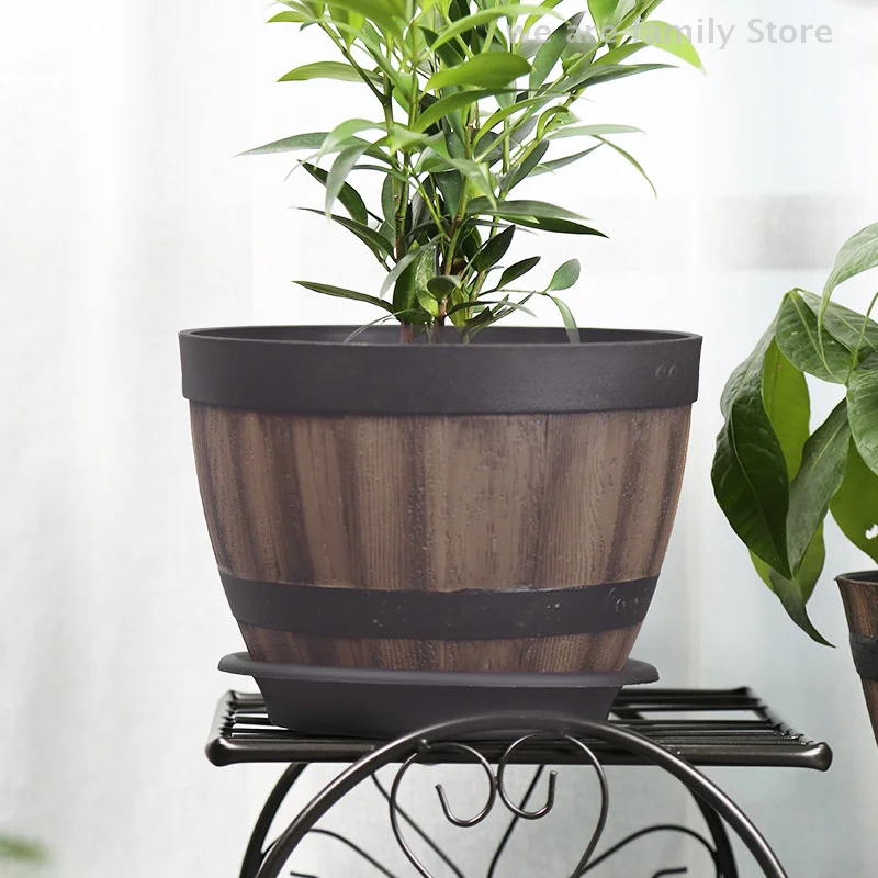 Bucket-liked Flower Pot Large Capacity Retro Planter For Home And Garden Resin European Retro Lotus Water Lily Pot