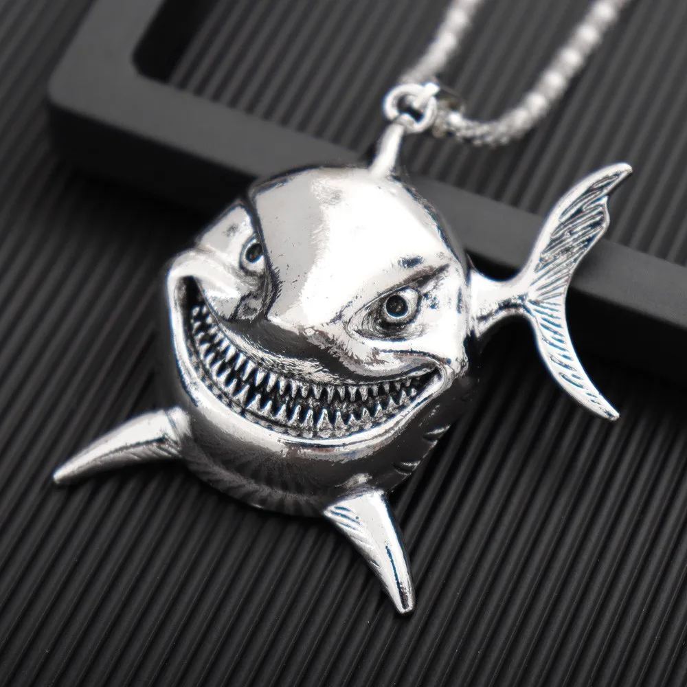 Fashion Fierce Shark Pendant Necklace Charm Men\'s Necklace Metal Rock Accessories Gift Hip Hop Punk Jewelry Wholesale