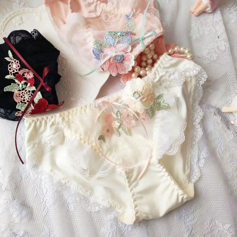 Women Milk Silk Embroidery Flowers Lace Panties Cute Lovely Sweety Princess Mesh Smooth Underwear Breathable Elasticity Breifs