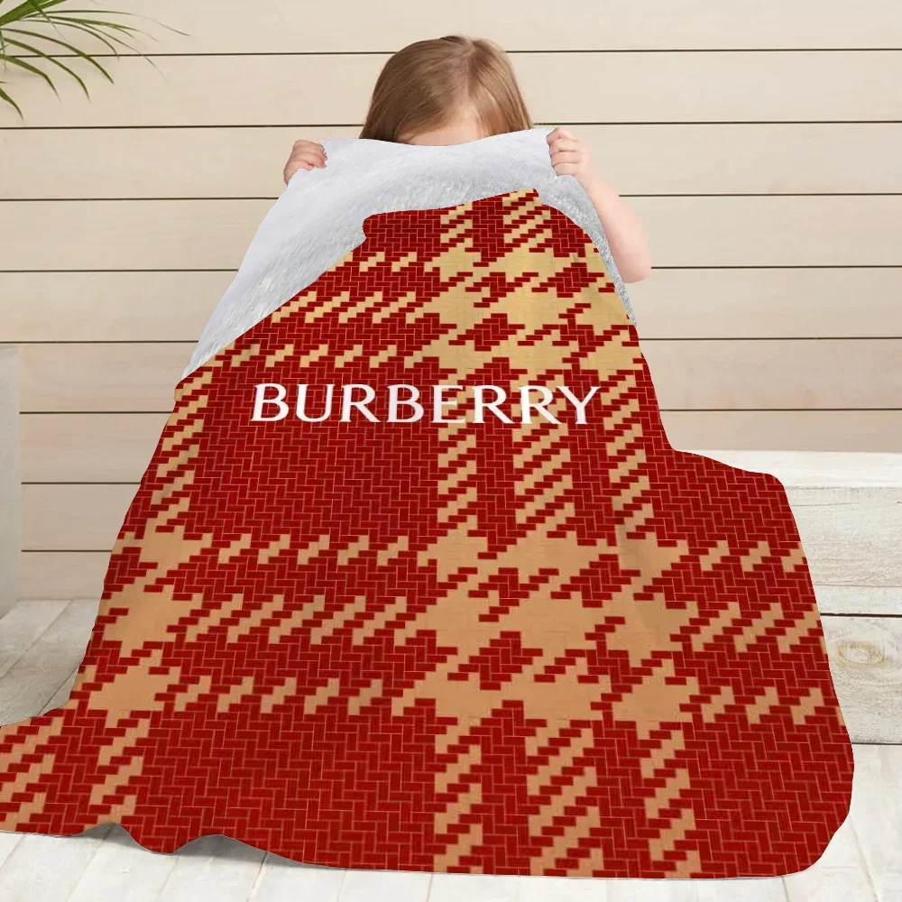 Small Blanket Cover Baby Blankets Kids Blanket Knee Blanket Blankets Winter Blanket B-burberry-y Bedspread on the Bed Sml Downy