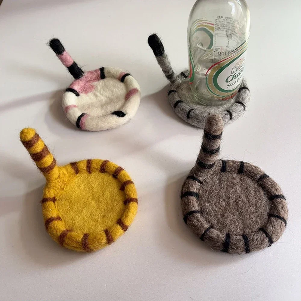 Creative Cat Coaster Handmade Wool Felt Simple Cute Cat Tail Coaster Through Animal Coaster Insulation Mat Water Cup Accessories