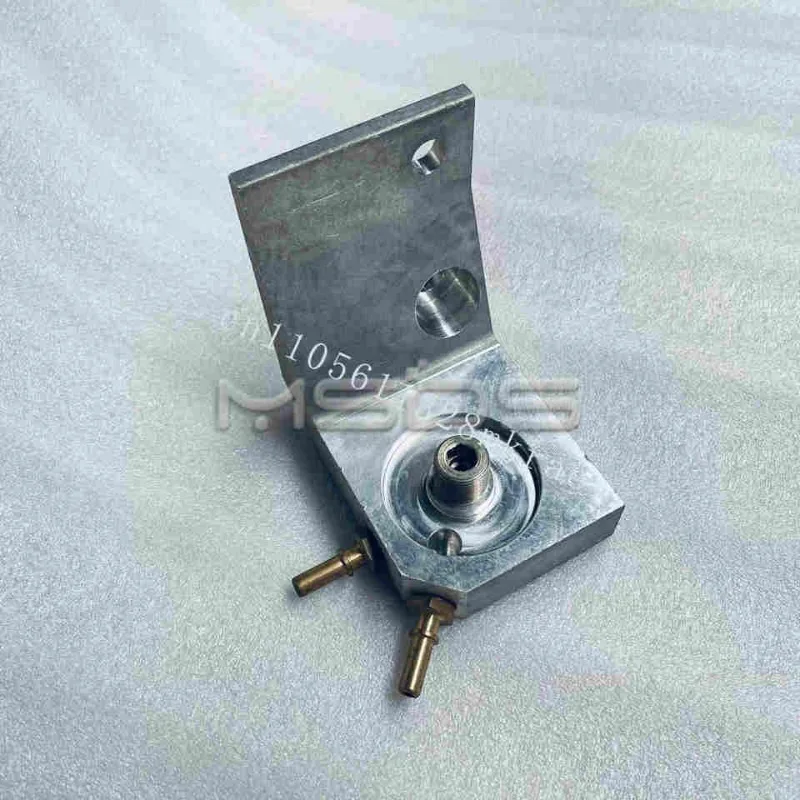 

New engine parts fuel filter head 4930253 4980333 4944718 4943867 5474758