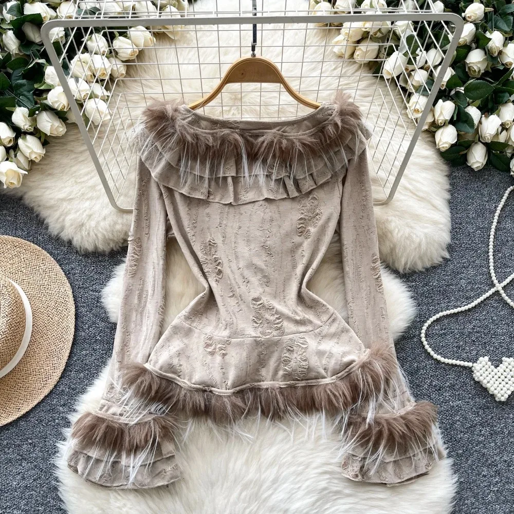 Vintage Distressed Hole Basics Flare Sleeve Slim Feather Spliced Top French Streetwear Women High Street Autumn Winter Clothing