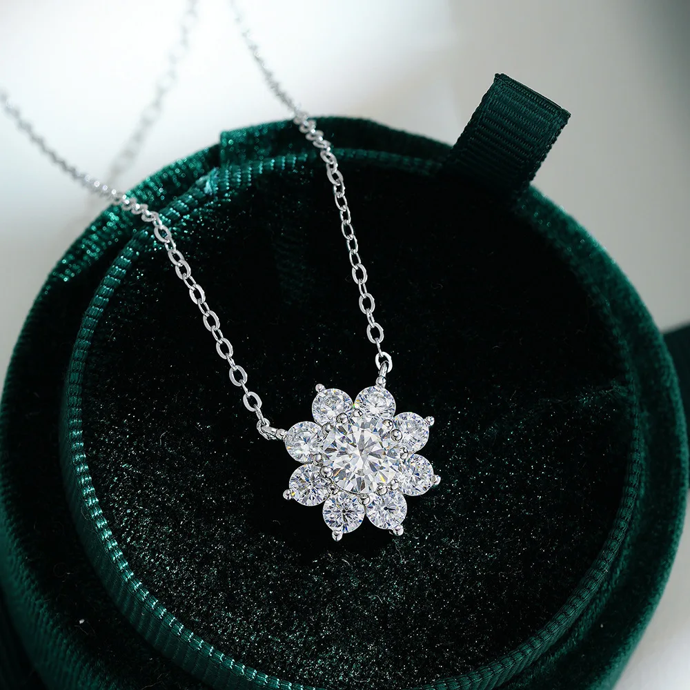 JoyceJelly 925 Sterling Silver Pendant Moissanite Necklace for Women Sunflower Classic Six-Prong Snowflake Live Streaming