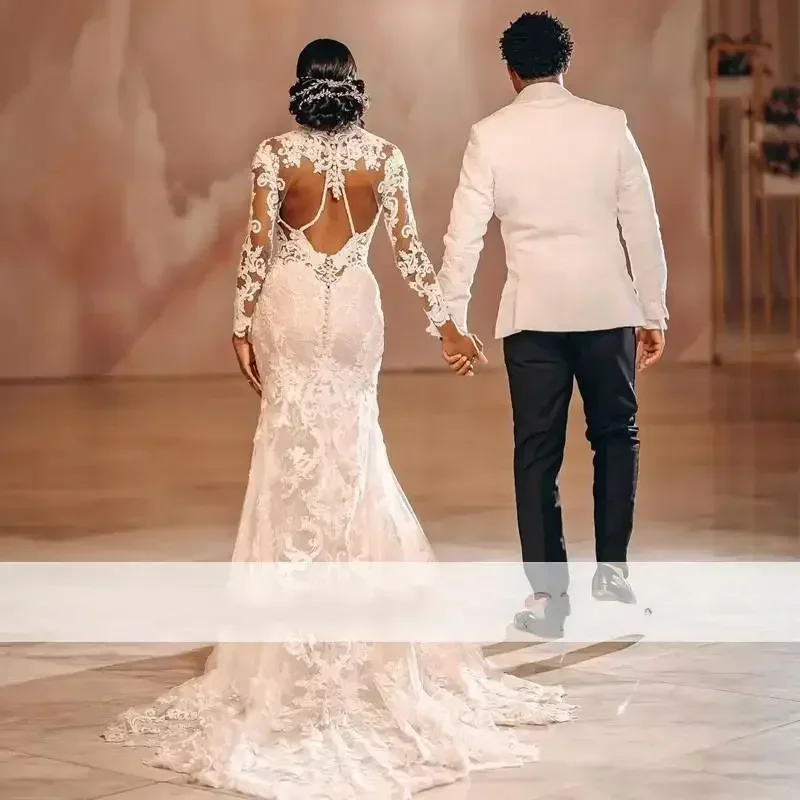 Maravilloso vestido de novia de encaje de cuello alto personalizado con tren desmontable espalda abierta botones espalda mangas largas vestidos de novia