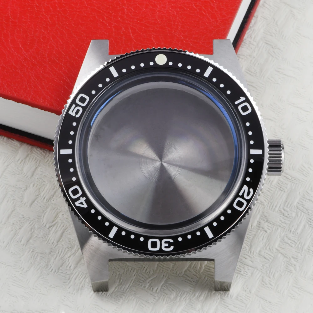 

HEIMDALLR Classic 62MAS Case Suitable for NH35/36 Movement 32.5mm Dial Sapphire Bubble Mirror Ceramic Ring