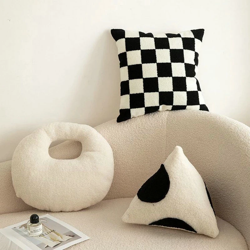 Model Room Simple Black and White Checkerboard Pillow Sofa Cushion Living Room Household Geometric Triangle Shape Backrest Ring