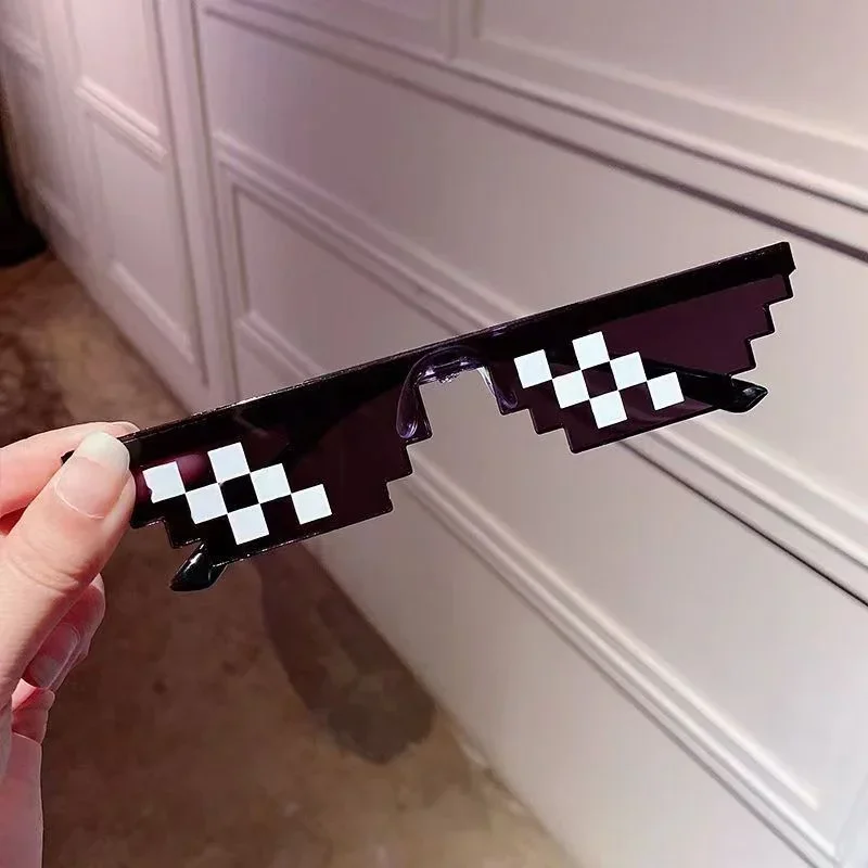 Gafas de sol de mosaico divertidas, lentes de sol Thug Life, Pixel Black, Retro Gamer Robot, favores de Cosplay para fiesta de cumpleaños, nuevo