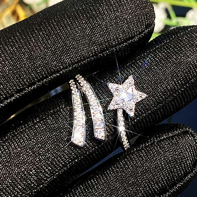 Huitan Bling Bling Star Rings for Women Full with Crystal Cubic Zirconia Resizable Opening Rings Daily Wear Fashionable Jewelry