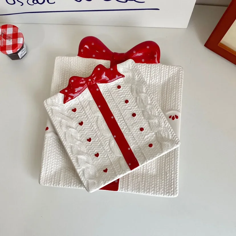 ins-style-relief-gift-ceramic-plate-underglaze-square-cake-dessert-dishes-cute-christmas-style-household-porcelain-tableware