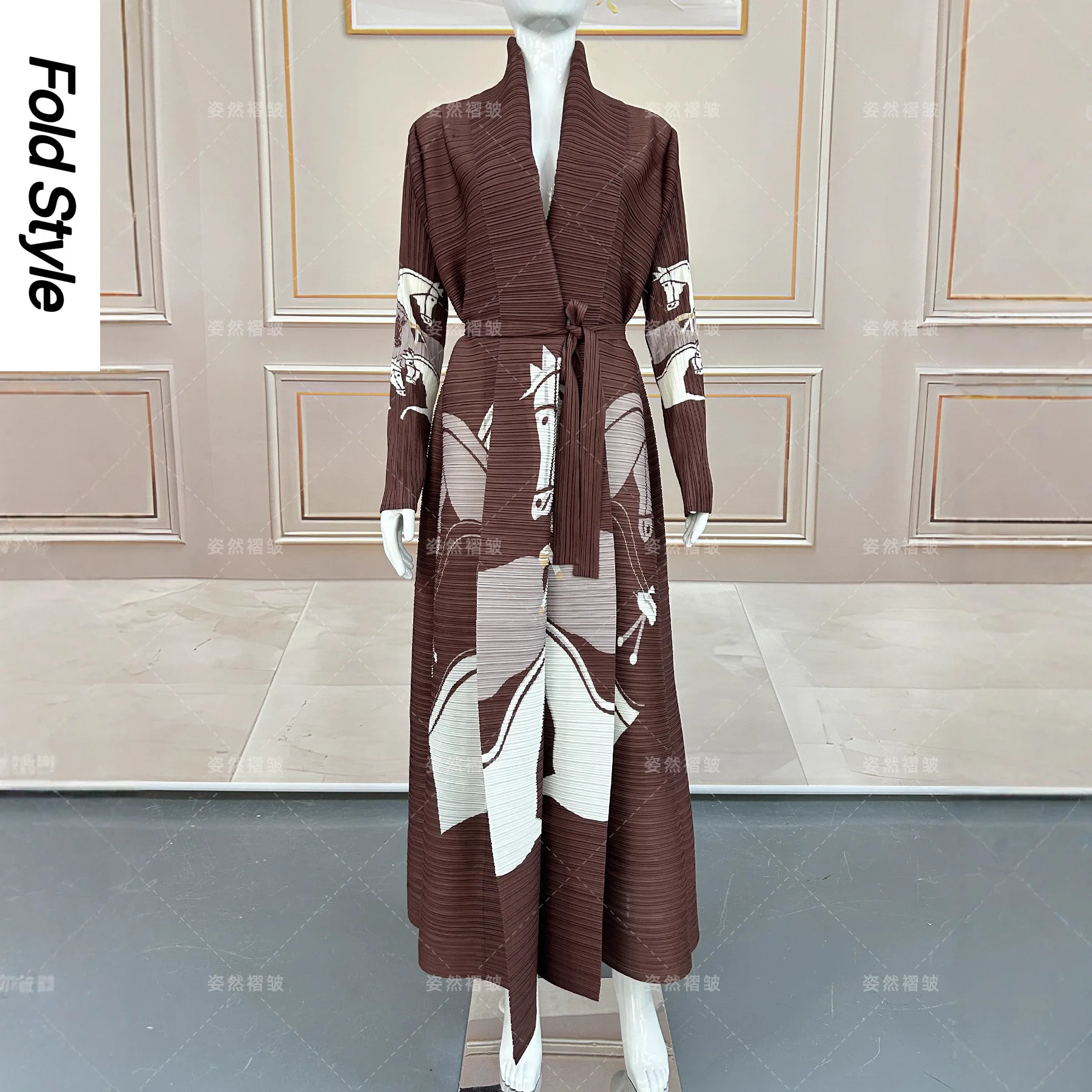 

Miyake Robe Women's Long-sleeved Cape Loose Fashion Printed Lapel Long High-end Elegant Cardigan Jacket