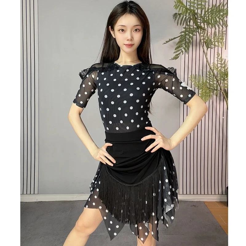 Nuevo Conjunto de Baile Latino Estándar para Mujer, Top de Polka Dot Negro, Falda Media Moderna para Baile de Salón, Atuendo para Entrenamiento y Práctica de Baile Social