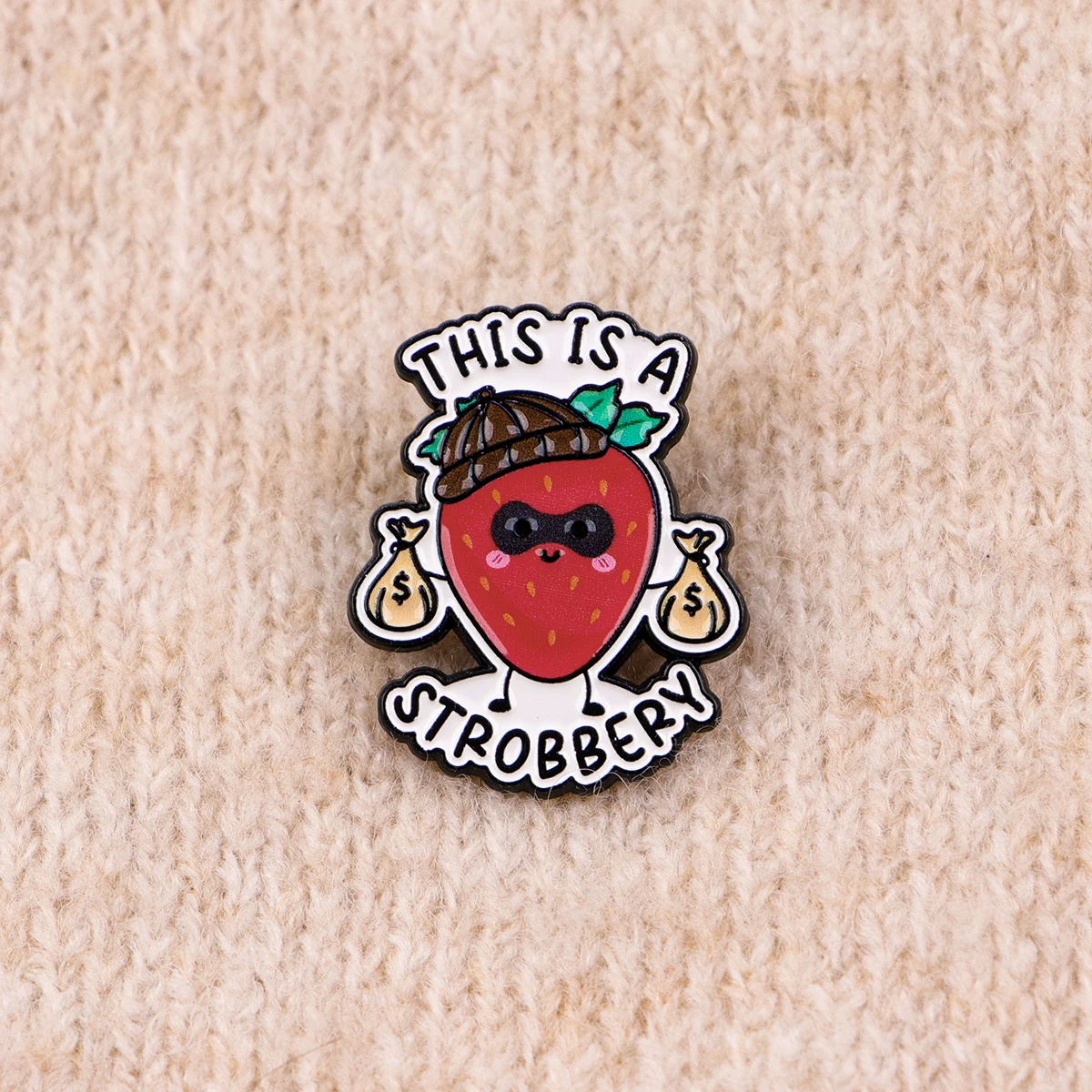 Funny Strawberry Quotes Enamel Brooches Lucky Girl 777 Lapel Pin Badge on Backpack For Clothing Accessories Fashion Jewelry Gift