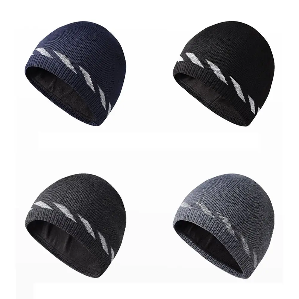 Polyester Reflective Knit Hat Reflective Stripe Ribbed Knit Winter Knit Hat Stretchy Fit High Visibility Hat Cycling and Hiking