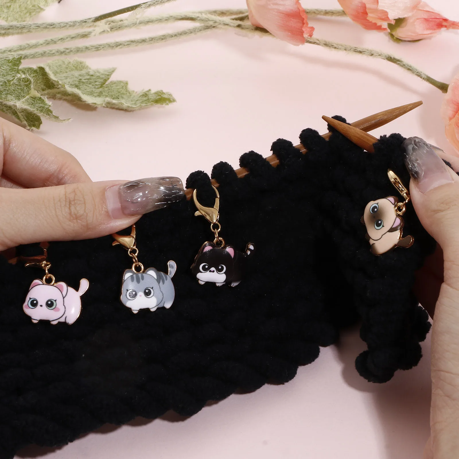 7pcs/Set Cute Cartoon Cat Knitting Stitch Markers Colorful Cat Alloy Crochet Latch For Diy Craft Kits Needle Marker Tools