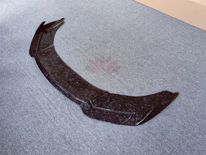 

LANOUT For Lambor Hurcan Lp610 car RZ style forged grain carbon fiber front bumper edge body kit