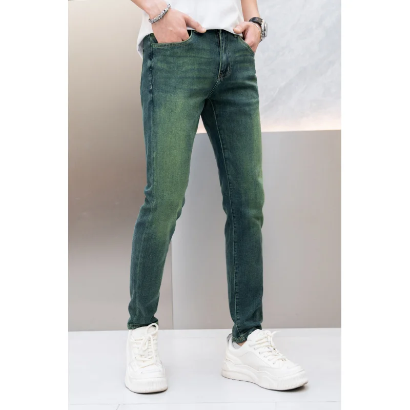 2024 New emerald green fashion jeans men\'s light luxury high-end fashion elastic fitted all-matching casual skinny trousers