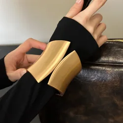 Punk Hiphop Wide Asymmetric Bangles Bracelet For Women Statement Metal Bangle Jewelry Femme Accessories Manchette Steampunk
