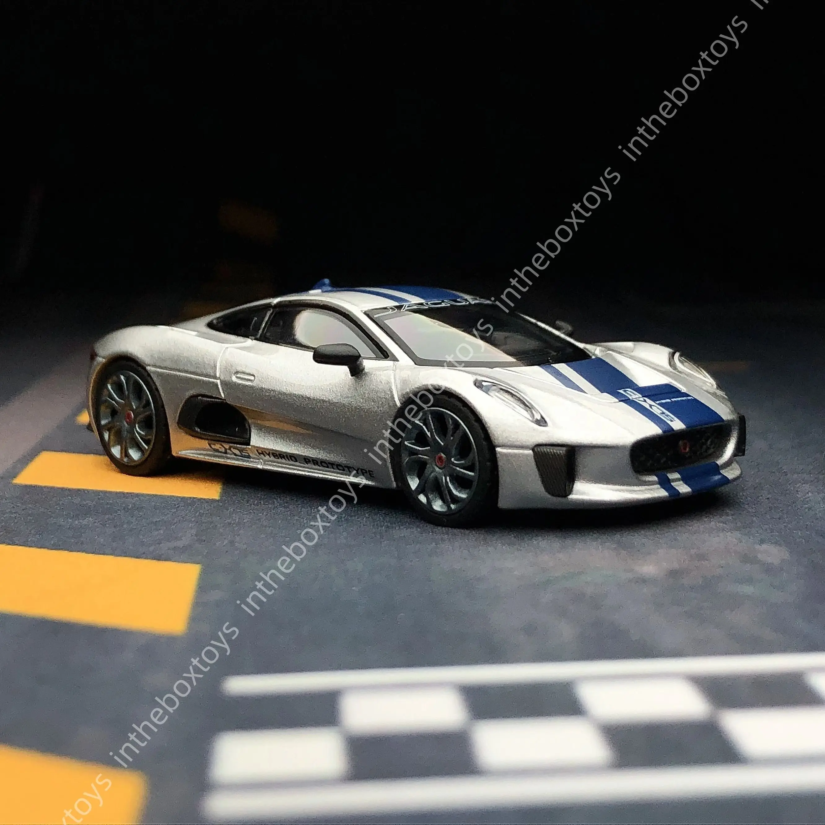 

Mini GT Store Minigt 1/64 960 Jaguar C-X75 Silver Diecast Model Car Collection Limited Edition Hobby Toys