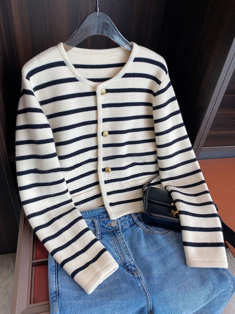 Elegant Striped Knitted Cardigans Coat Fashion Long Sleeve Women O-Neck Single Breasted Korean Sweaters Autumn Tops New Cardigan