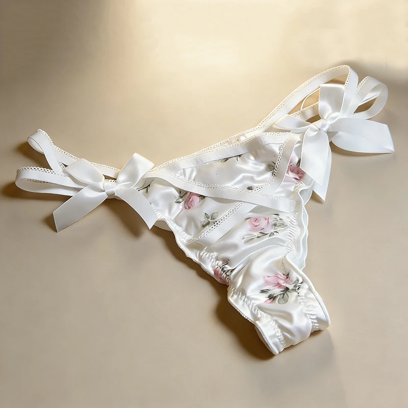 The Chloé Fleurie — view 1 of 4