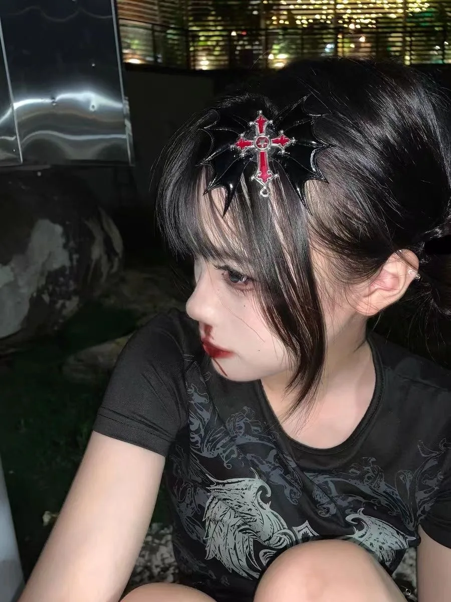 هالوين الأسود الخفافيش الأحمر الصليب دبوس الشعر Y2k لوليتا القوطية موضة الشرير مقاطع الشعر إكسسوارات الشعر هدايا الديكور