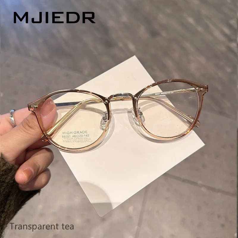 

MJIEDR Ultra Light Retro Round Frame Gold Glue Titanium Women's Eyeglass Frame Optical Prescription Gasses Male