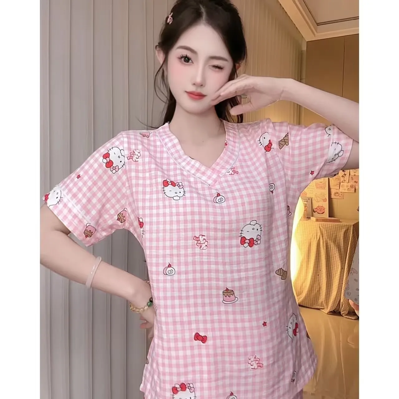 

Новый комплект пижамы Sanrio Hello Kitty в стиле аниме, удобный свободный костюм из футболки и шорт, милые студенческие пижамы, повседневная домашняя одежда