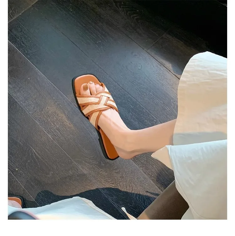 Square headed women's summer outerwear flat bottomed retro color patchwork grass woven cross soft sole casual slippers
