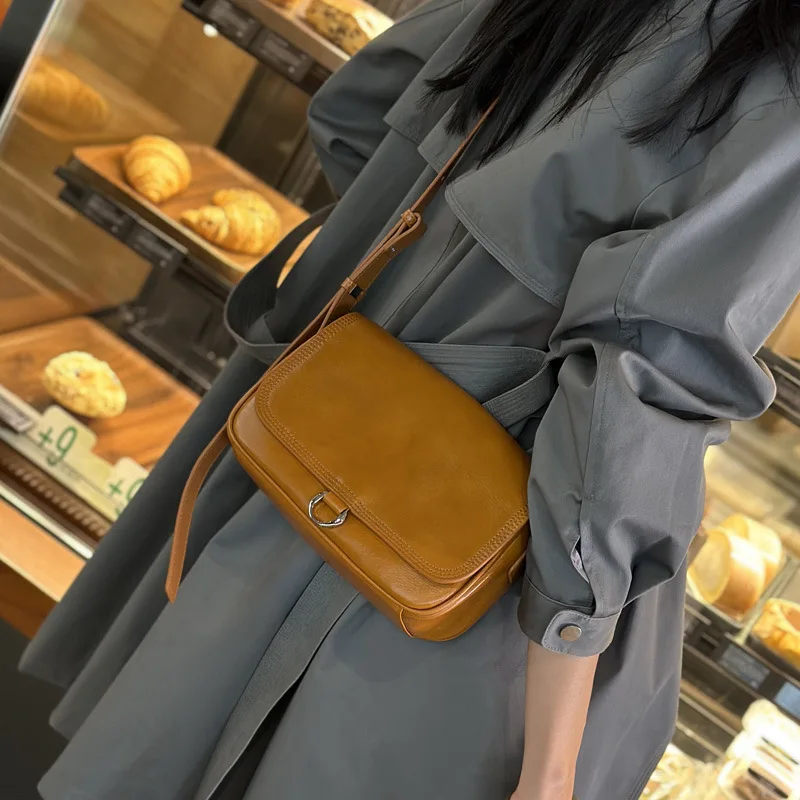 

Soft Leather Bag Women 2026Trendy Casual and Versatile Crossbody Fashionable and Simple Single-shoulder Armpit Designer Lux