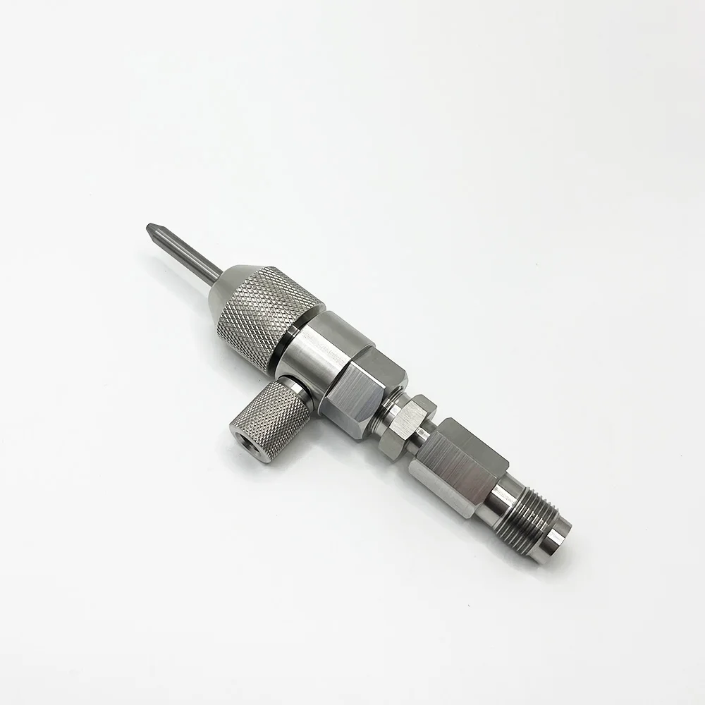 

Недорогие режущие головки AccuValve 7.14 с британскими зубьями для аккумуляторных гидроабразивных резаков AccuStream с боковым подводом воды