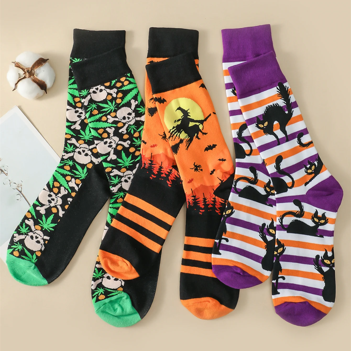 3 Pairs/Pack Women Men\'s Halloween Socks Skeleton Witch Cat Pattern Trendy Crew Socks Autumn Winter Unisex Socks Streetwear