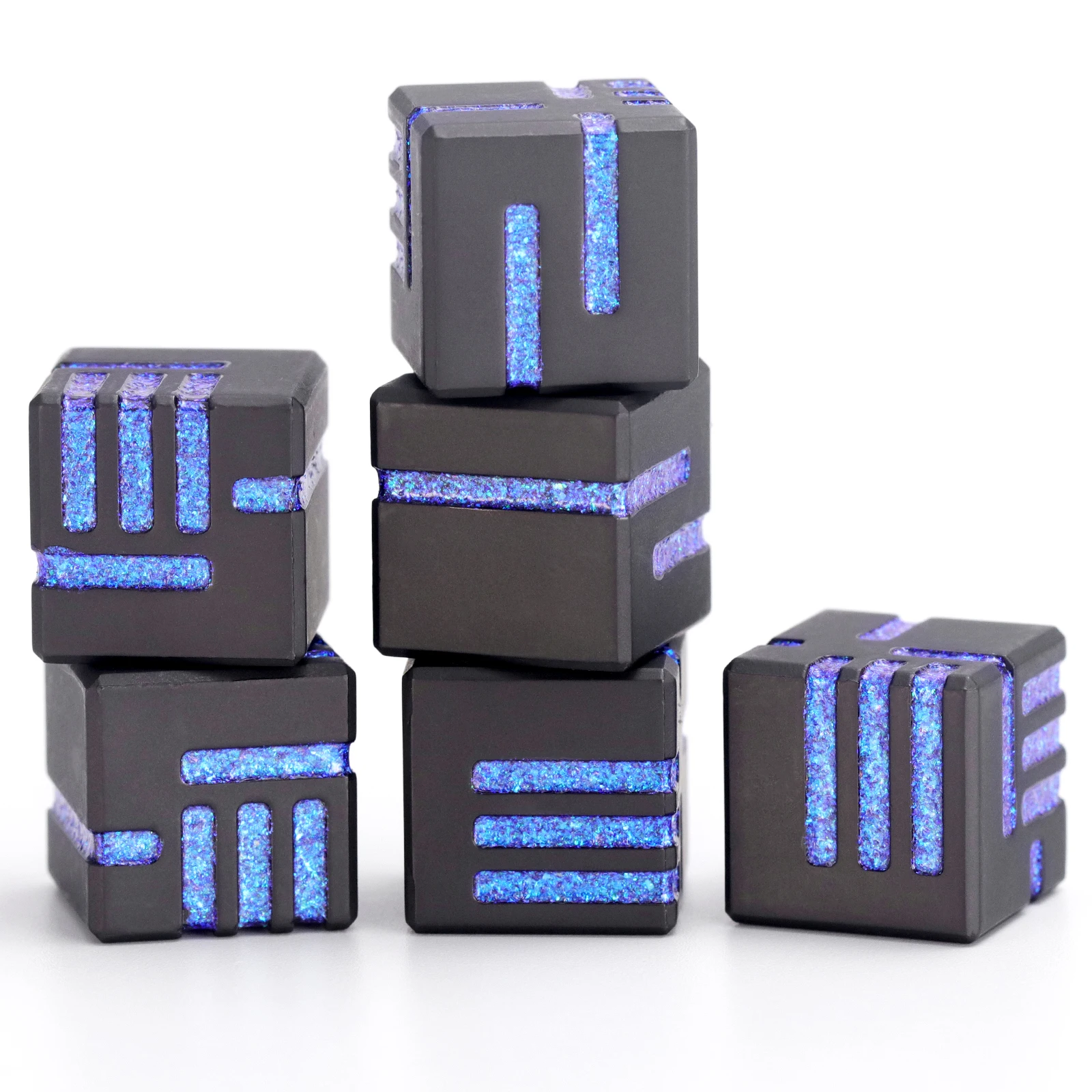 

Technology Metal Dice, DND Dice Set D6 Dice, Game Newly Designed Concept Dice for Tabletop Games(Glitter Blue)