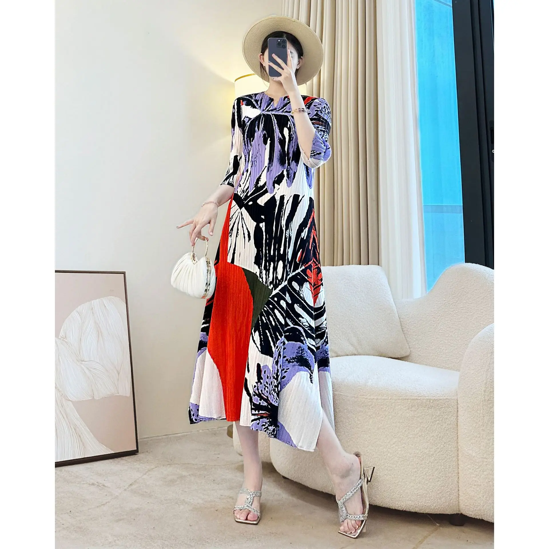 

Miyake Fashion Printed Pleated Dress Women's Round Neck Long Sleeve Loose Dresses 2025 Summer New Tide