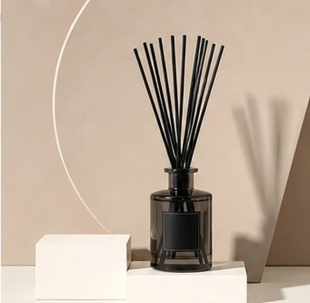 50Pcs Reeds Diffuser Sticks Natural Black Wood Efficient Essential Oil Diffuser Replacement Reeds for Aroma Fragrance