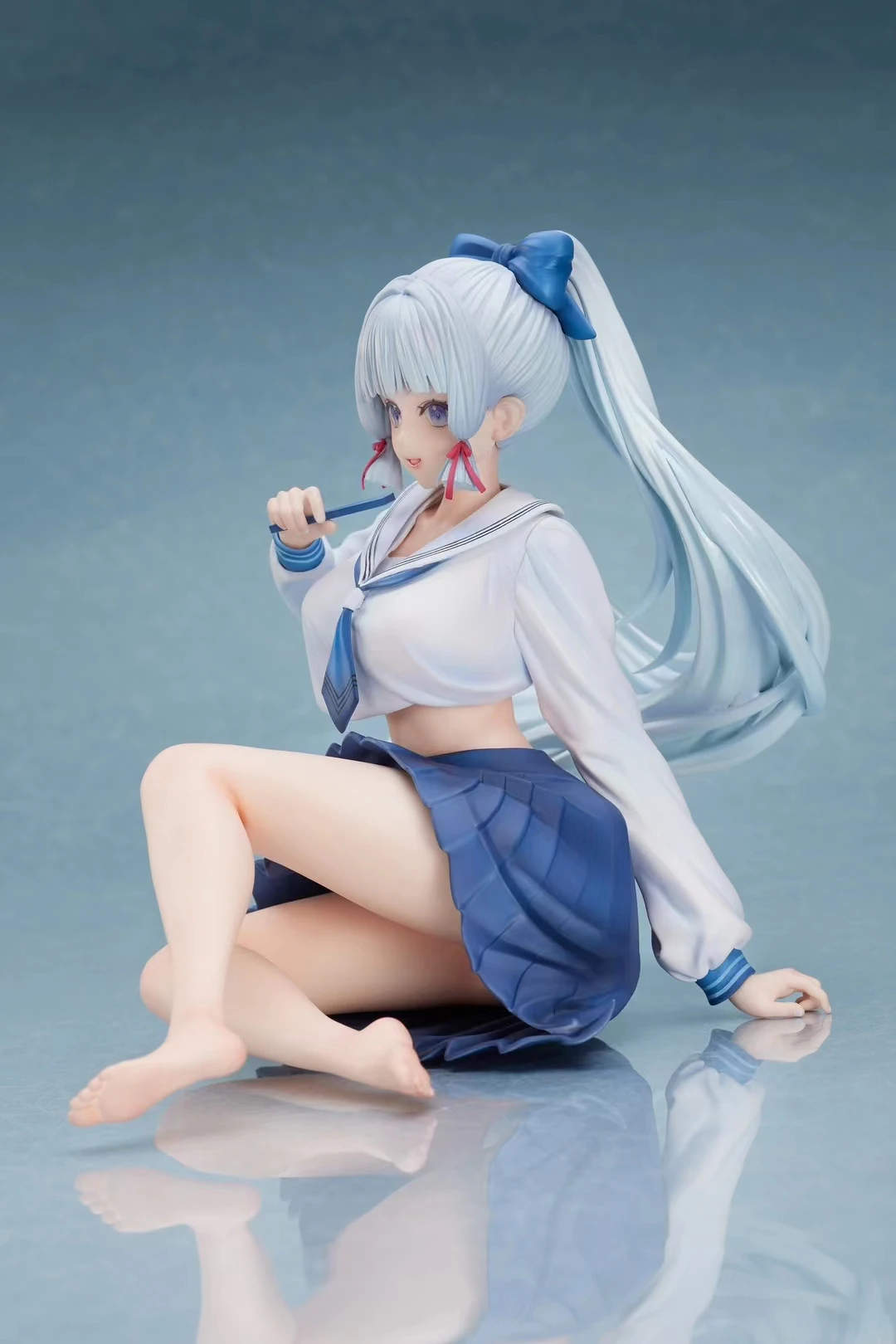 Pre sale priceGolden Crow, Aya Shinari, figure statue