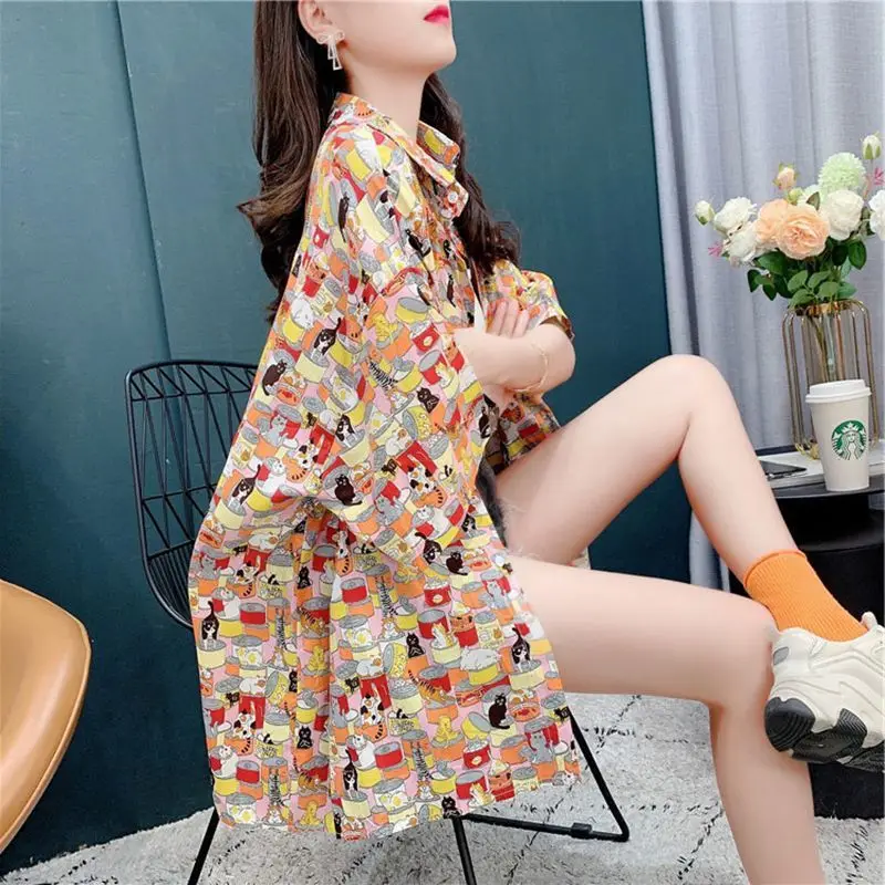 

Супер популярная рубашка с короткими рукавами и принтом допамина, новинка лета 2025 года, свободная корейская версия, топ с мультяшным дизайном в стиле ретро