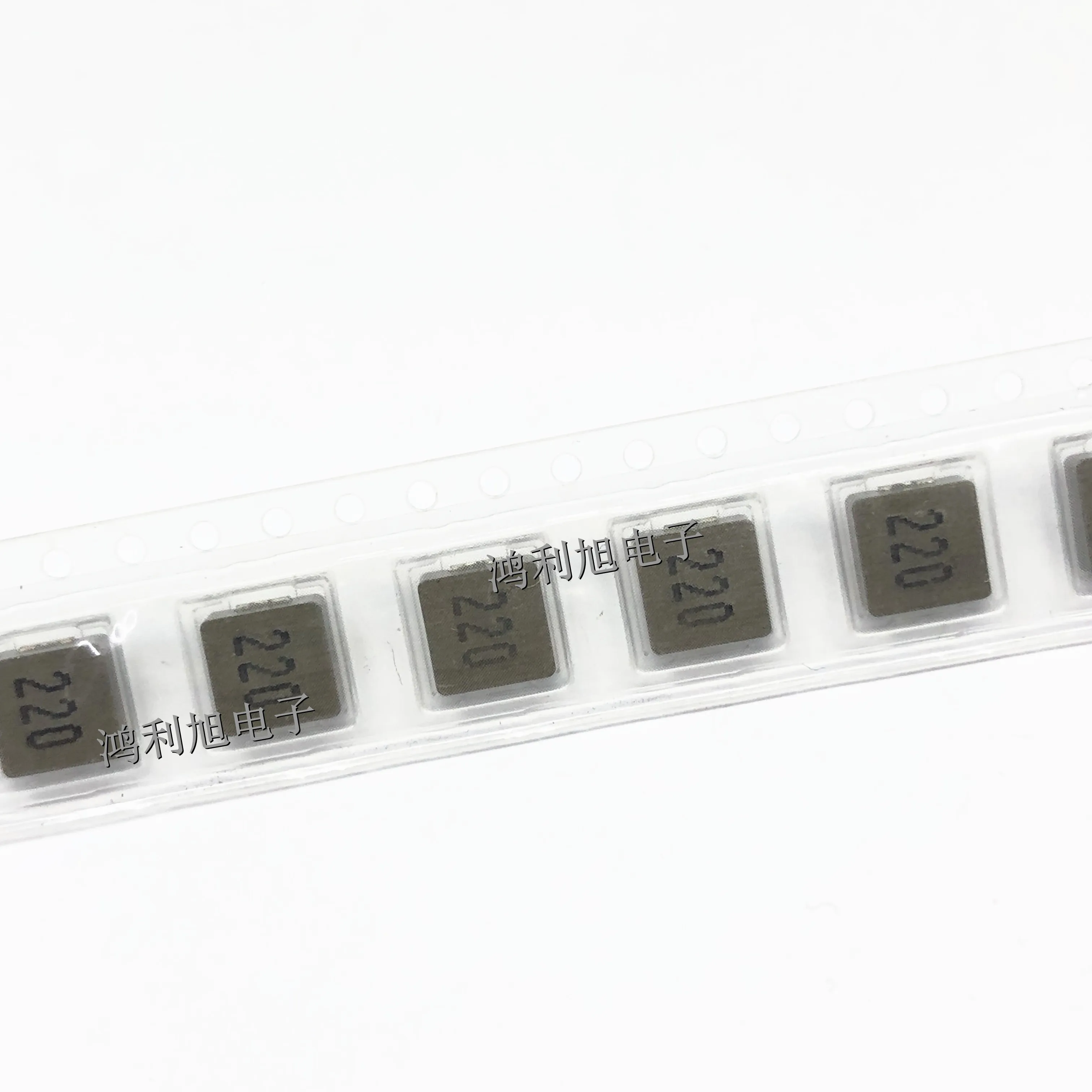 50 Pz/lotto FXL0630-220-M MARCATURA: 220 22UH 0630 2.5A 7.0*6.6*2.8 induttore stampato monopezzo, nuovo stock originale in magazzino