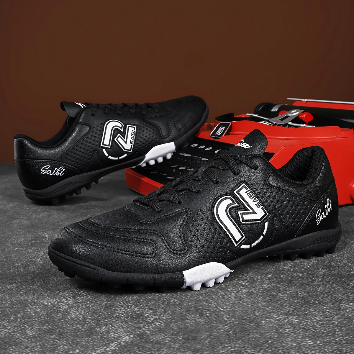 Thumbnail 3 - #11 Compare Soccer Shoes Before You Buy