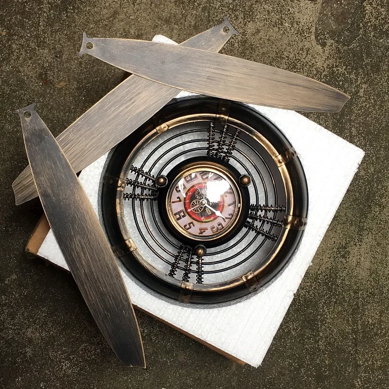 Retro Industrial Style Clock Aircraft Propeller Wrought Iron Art Wall Hanging Decoration Bar Internet Cafe Wall Decor Bronze