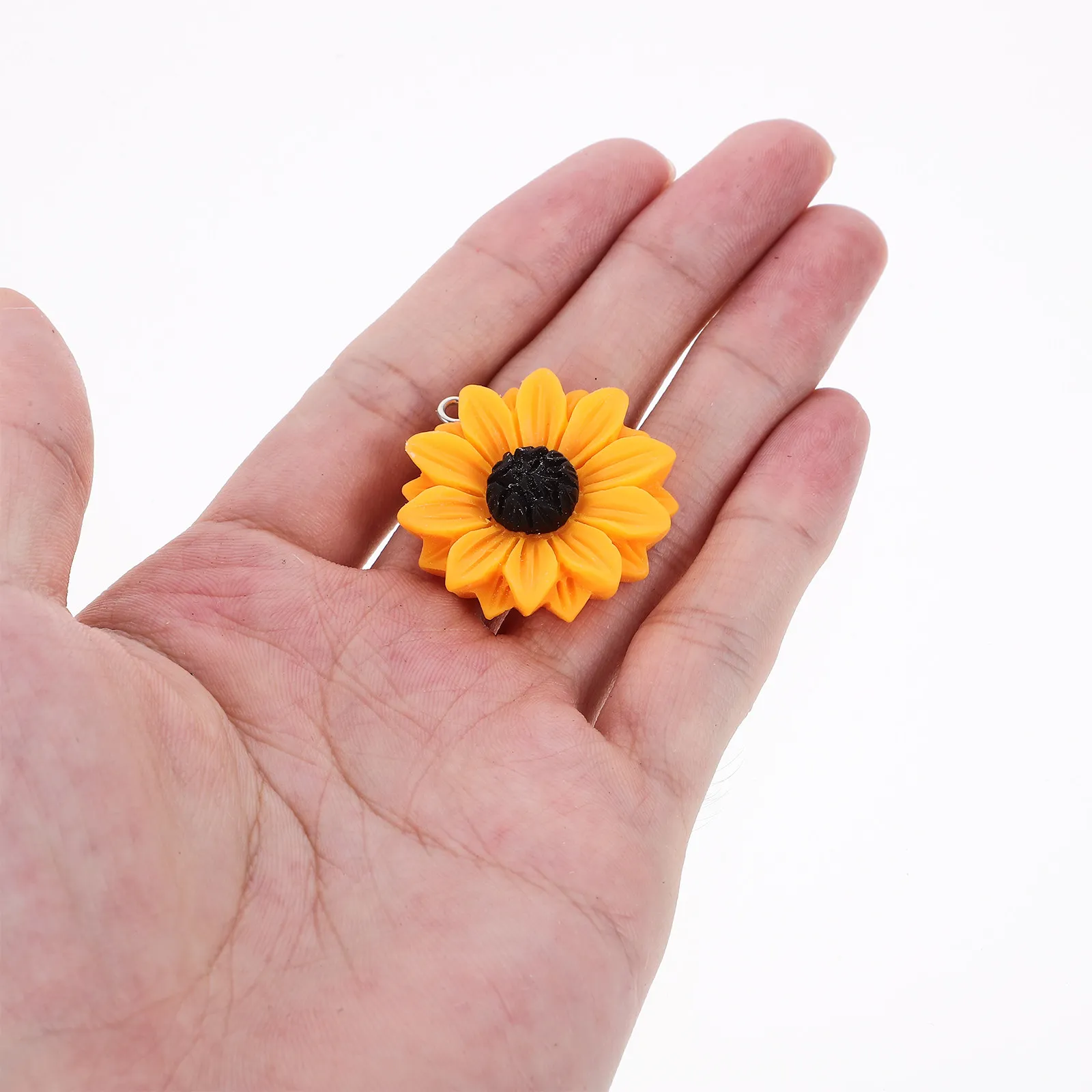 

30Pcs Resin Sunflower Charms Bright Plated Adorable Sunflower Pendants for Earrings Necklace Bracelet Handmade Ornaments DIY