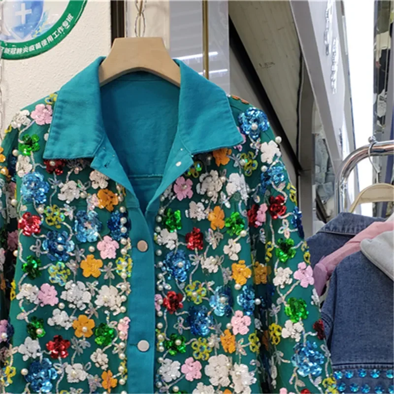 Giacca di jeans in maglia di fiori con diamanti blu pavone e paillettes da donna, corta allentata, capispalla casual, streetwear, giacca di jeans alla moda femminile
