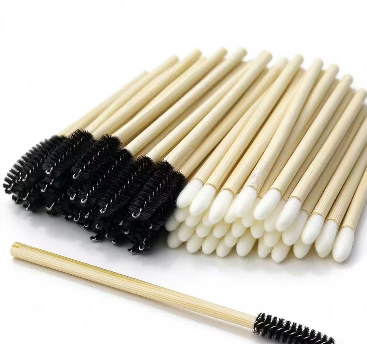 100pcs Lip Brushes Kits Bamboo Handle Eyelash Brush Lipstick Gloss Wands Applicator Makeup Tool For Eyelashes Extension Tools