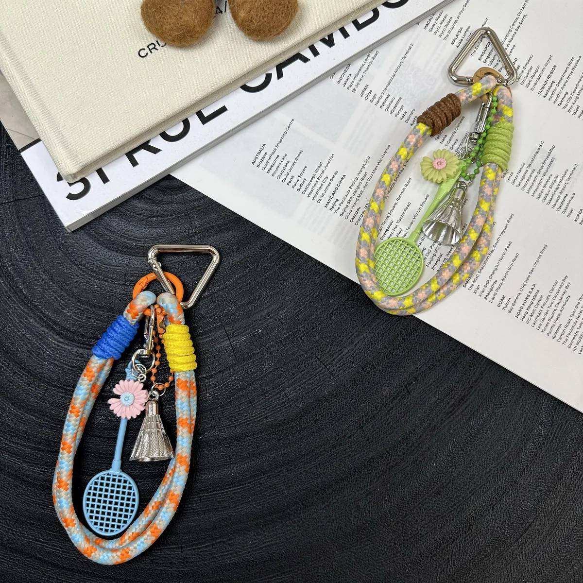 Trend Alloy Badminton Set Keychain - Colorful Woven Hand Bag Mobile Phone Chain Pendant Flower Accessory