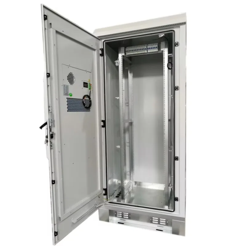Outdoor Equipment Telecom Cabinet Shelter IP55 Outdoor Metal Enclosures with 1500w Ac air Conditioner
