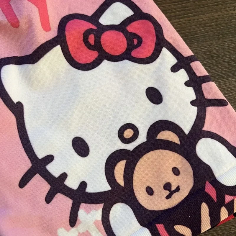 Nowe Sanrio Kuromi letnie śliczne dwustronne drukuj Hello Kitty joga spodenki fitness dziewczęce wąskie, oddychające sportowe trzypunktowe spodenki