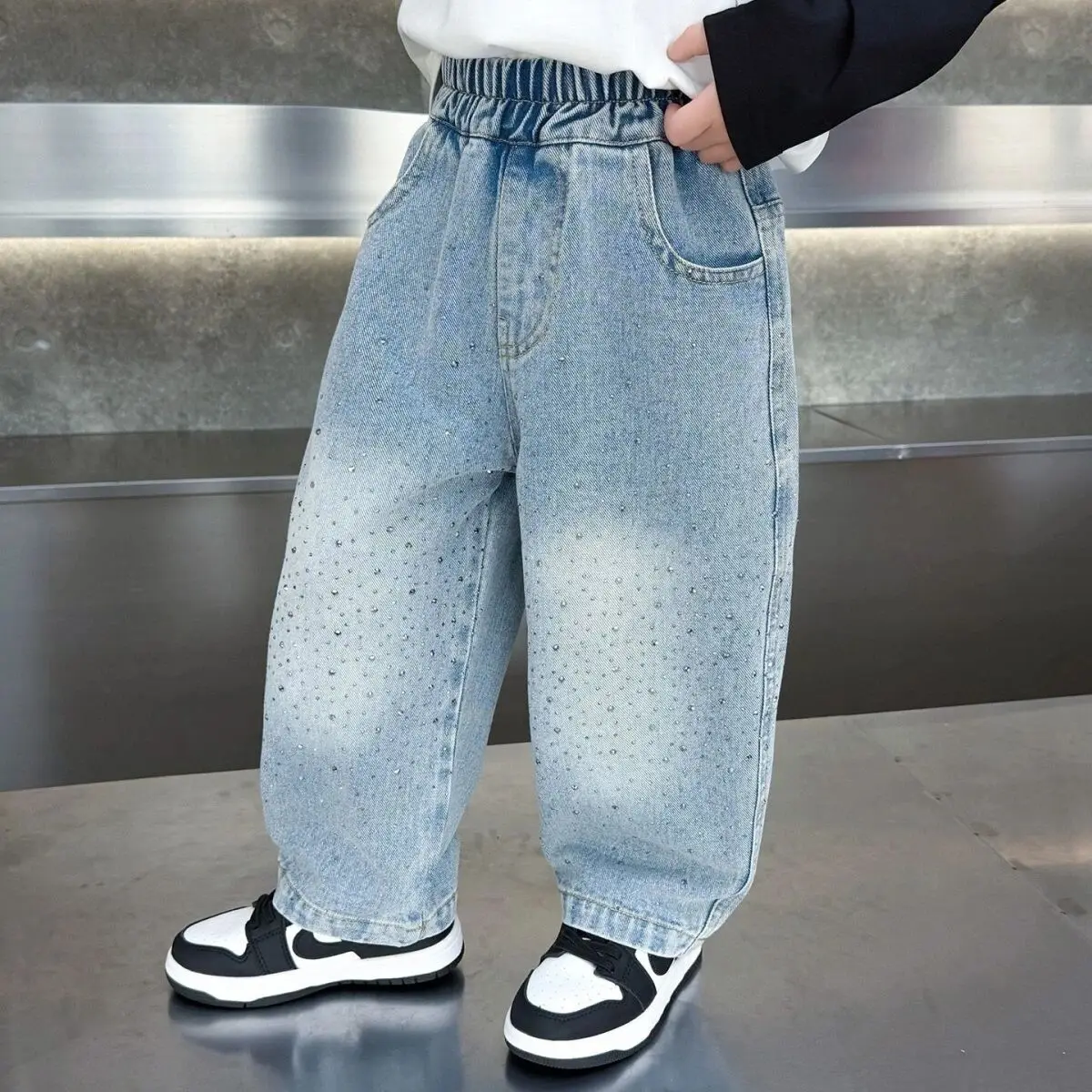 

Boys' Spring and Autumn Jeans Fashion New Style Children's Hot Diamond Casual Pants